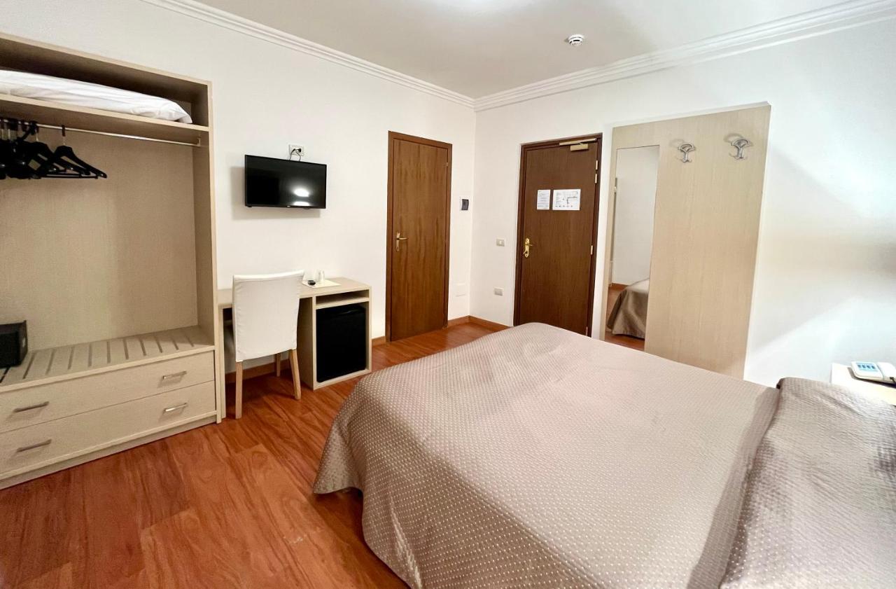 Le Naiadi Park Hotel Sul Lago Bolsena Kültér fotó