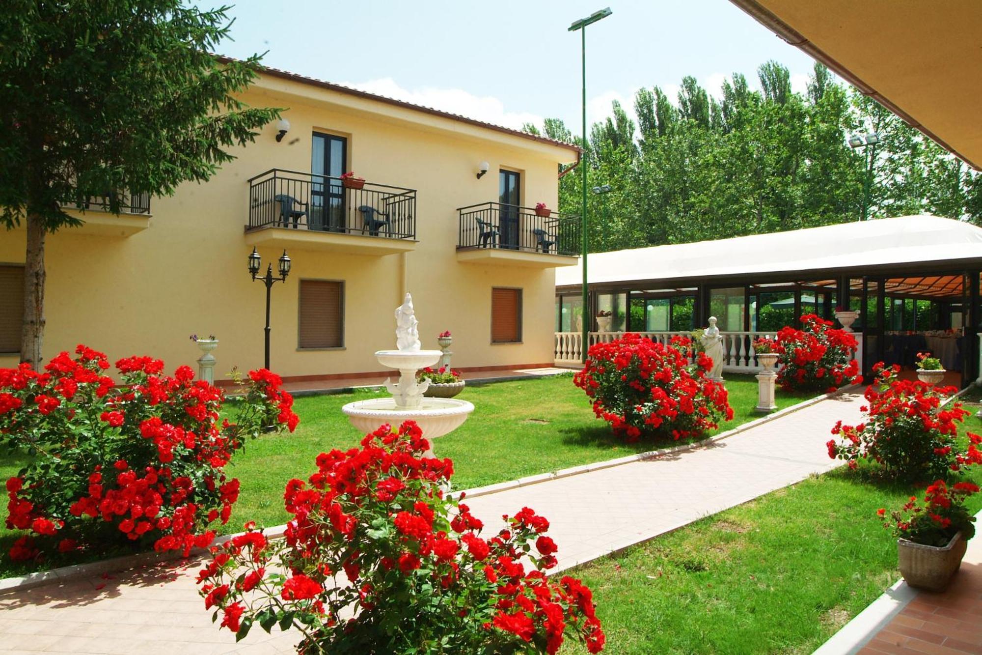 Le Naiadi Park Hotel Sul Lago Bolsena Kültér fotó
