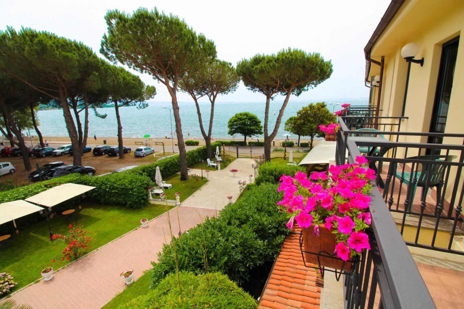 Le Naiadi Park Hotel Sul Lago Bolsena Szoba fotó