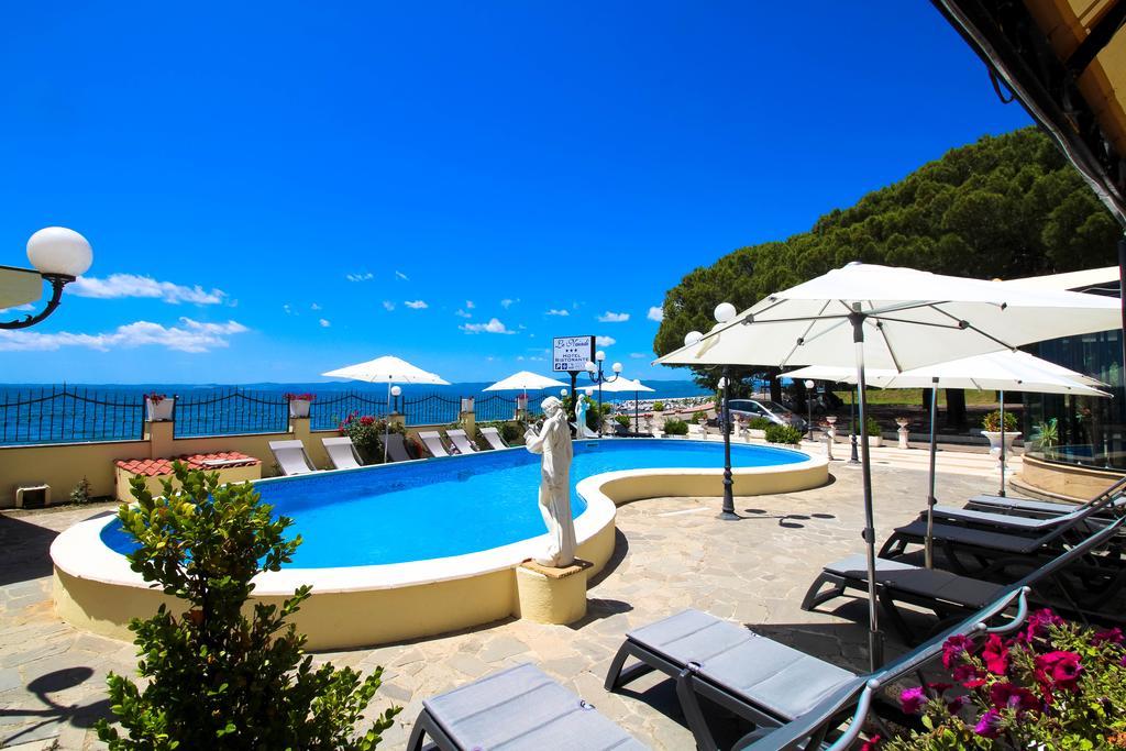 Le Naiadi Park Hotel Sul Lago Bolsena Kültér fotó
